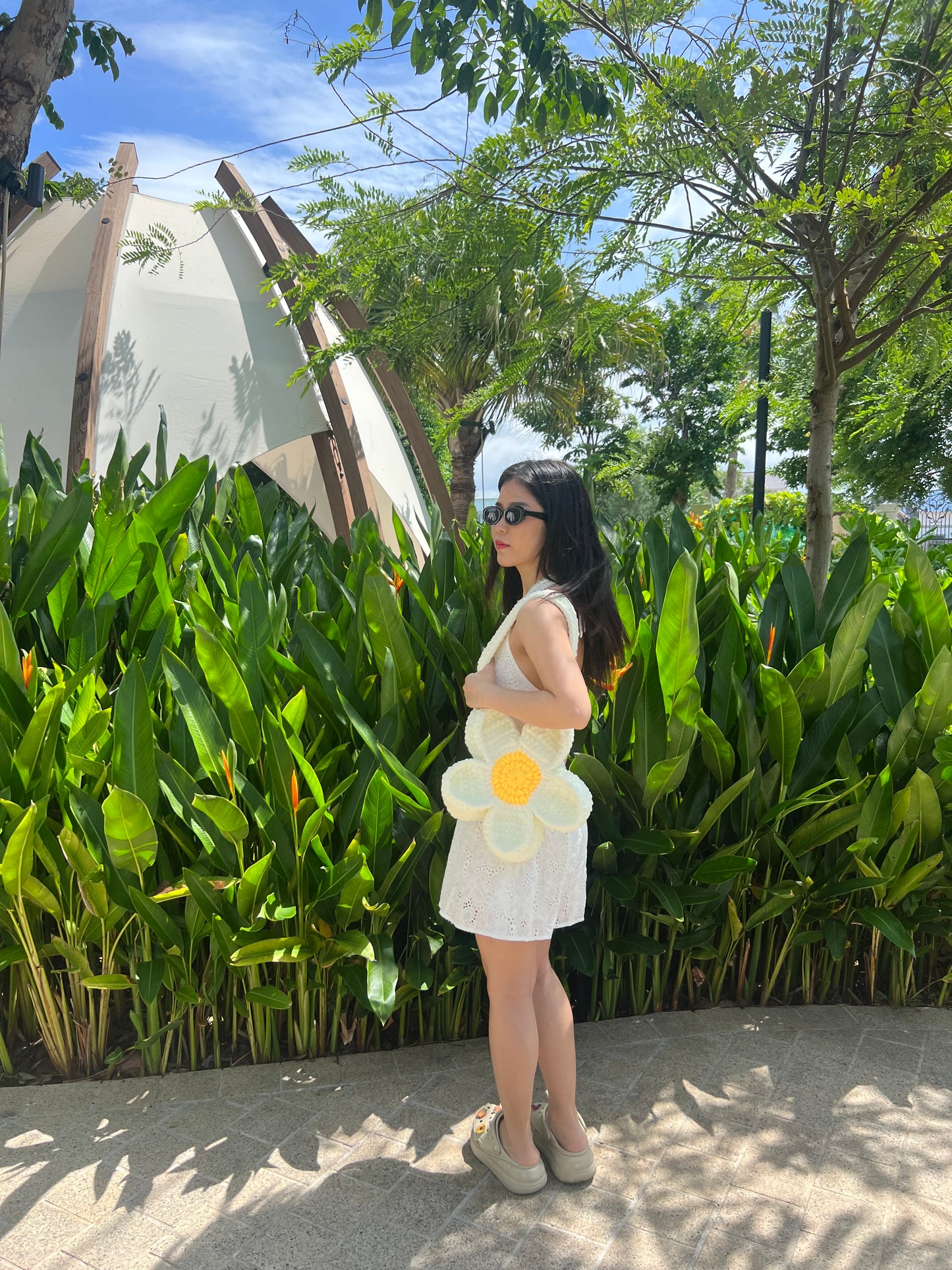 SB03 Daisy Crochet Bag
