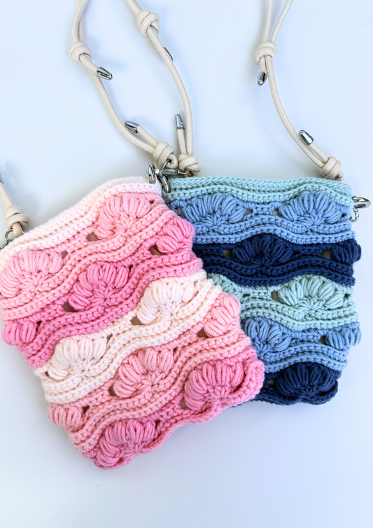 SB41 - Wavy Crochet Body bag