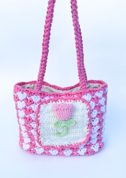 SB06 - Tulip Crochet Handbag